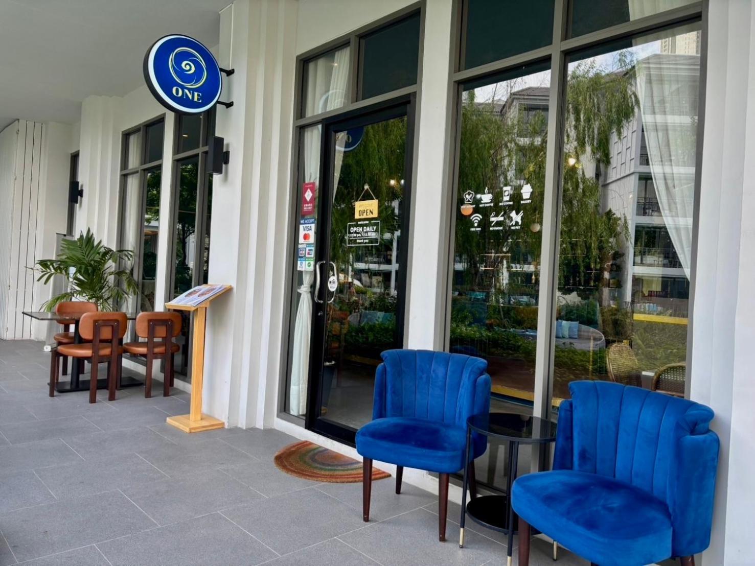 Hotel The Quarter Chaophraya By Uhg Bangkok