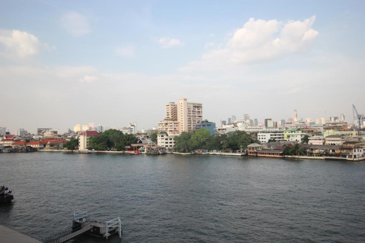 โรงแรม The Quarter Chaophraya By Uhg กรุงเทพมหานคร